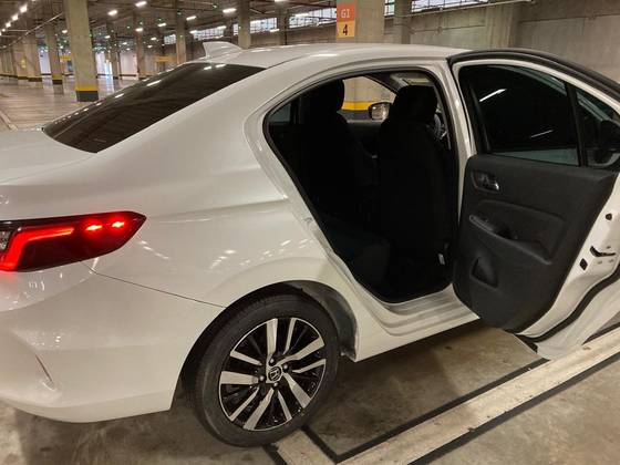 HONDA CITY 1.5 i-VTEC FLEX EX CVT